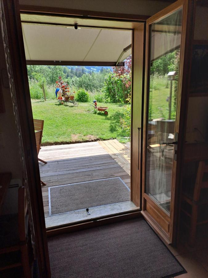 A4 Km De Megeve Tres Joli Studio Avec Jacuzzi ,Vue Sur Les Montagnes Au Calme Praz-sur-Arly Luaran gambar
